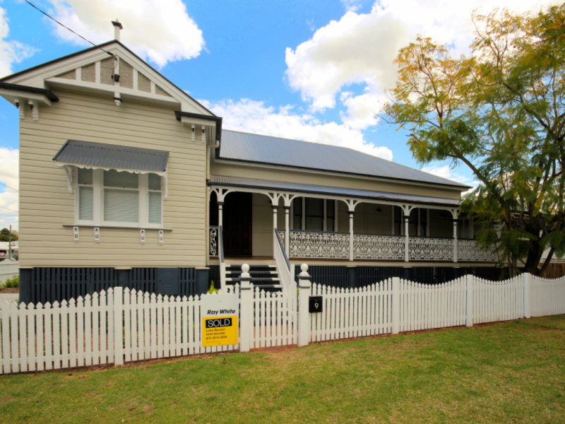 9 Lion Street, Ipswich, Qld 4305 Property Details
