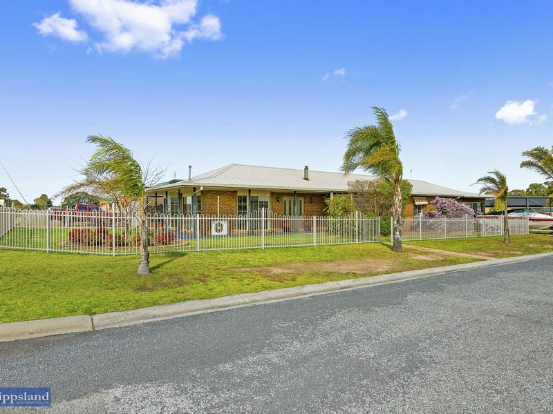 52 Morison Street, Maffra, VIC 3860