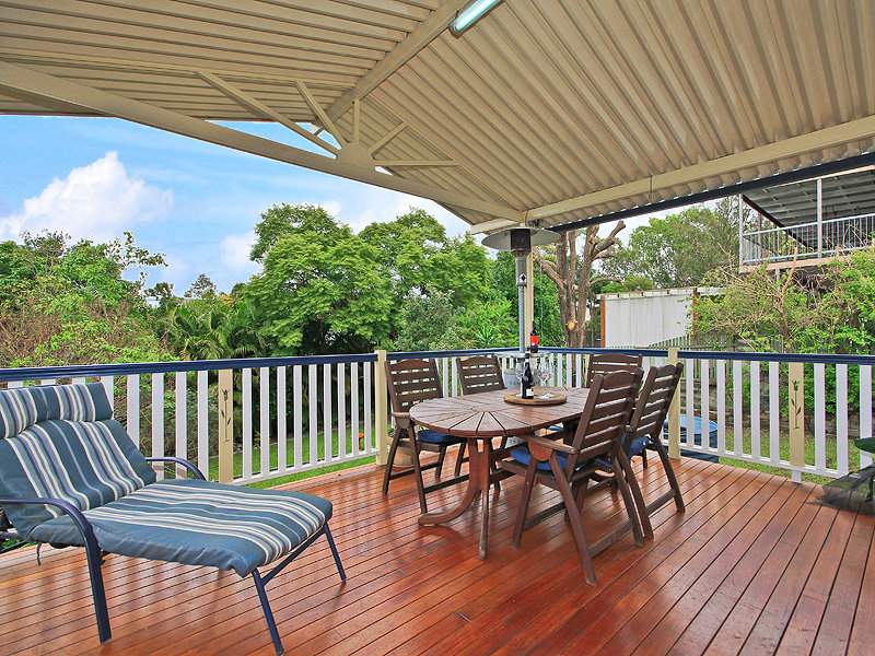 19 Hobart Avenue, Camp Hill, QLD 4152 19 Hobart Avenue, Camp Hill, QLD 4152