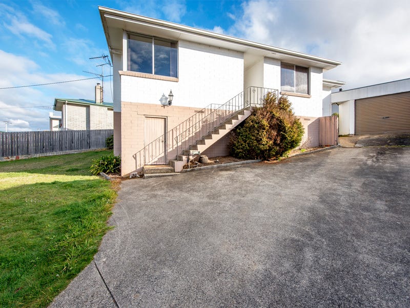 8 Winter Avenue, Upper Burnie, TAS 7320