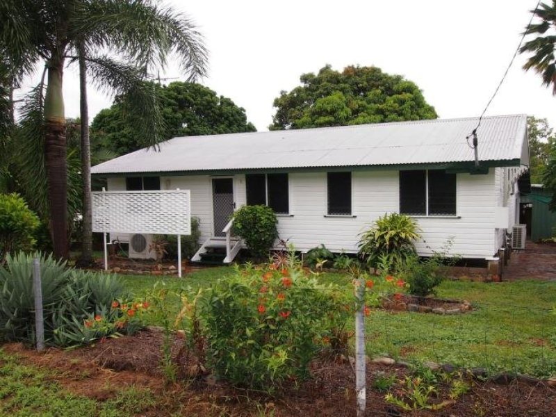 1 Tealby Street, Rollingstone, Qld 4816