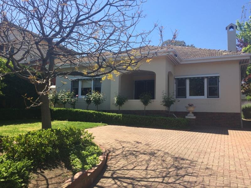 84 Emo Road, Malvern East, VIC 3145