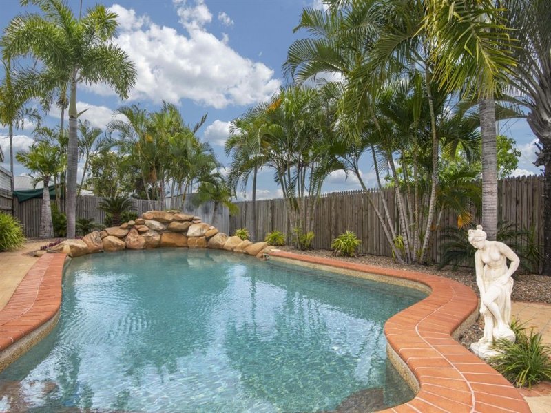 8 Sandstone Drive, Kirwan, Qld 4817 Property Details