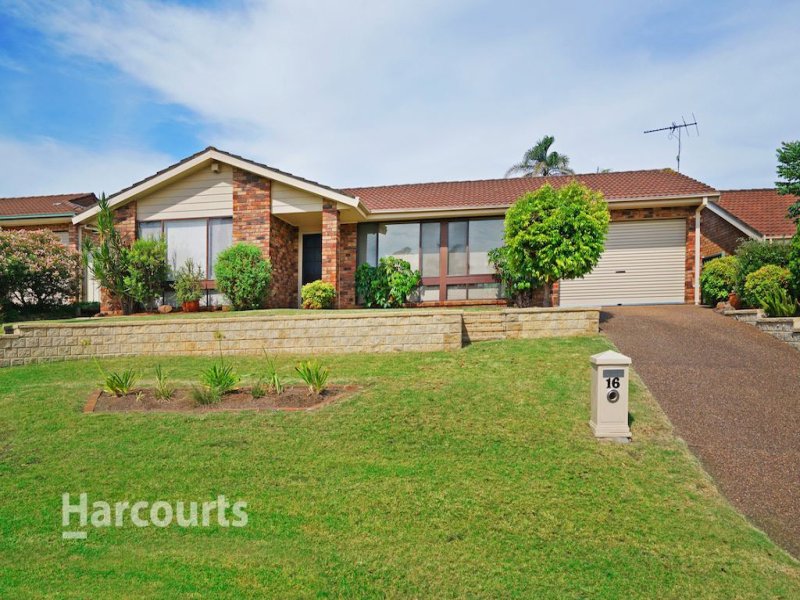 16 Corunna Avenue, Leumeah, NSW 2560