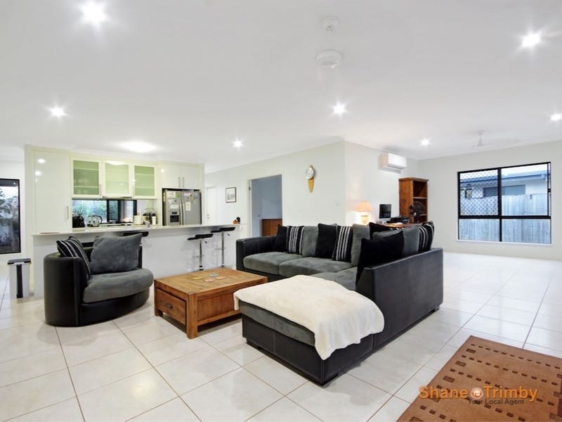 10 Botany Avenue, Redlynch, QLD 4870