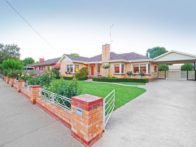 4 Chertsey Road, Shepparton, Vic 3630 Property Details
