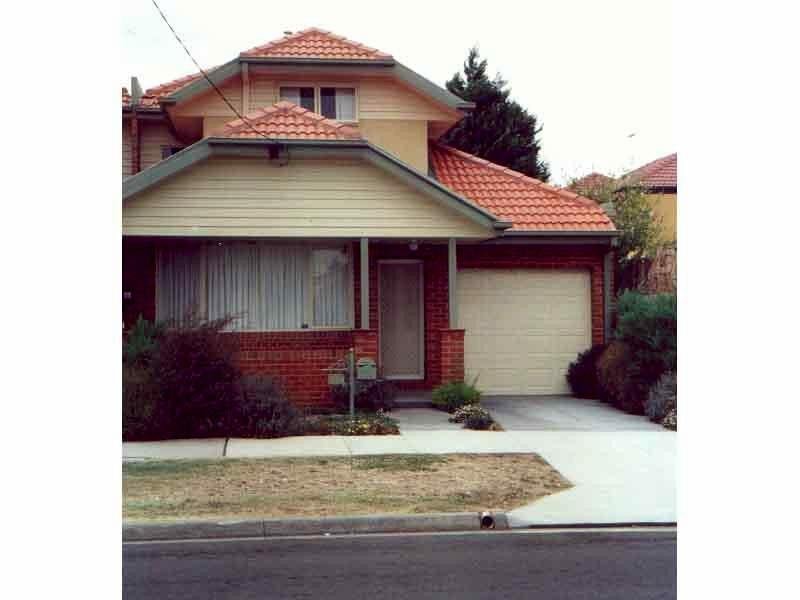 2A Cooper Street, Essendon, VIC 3040