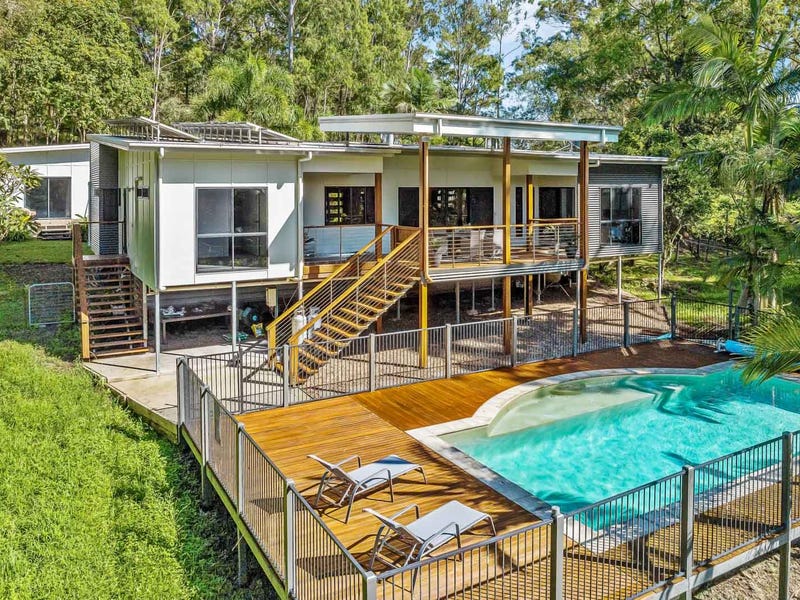 403 Connection Road, Mooloolah Valley, QLD 4553