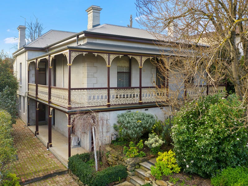 10 Barkly Street, Bendigo, Vic 3550 Property Details