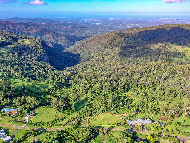 8288 The Shelf Road, Tamborine Mountain, QLD 4272