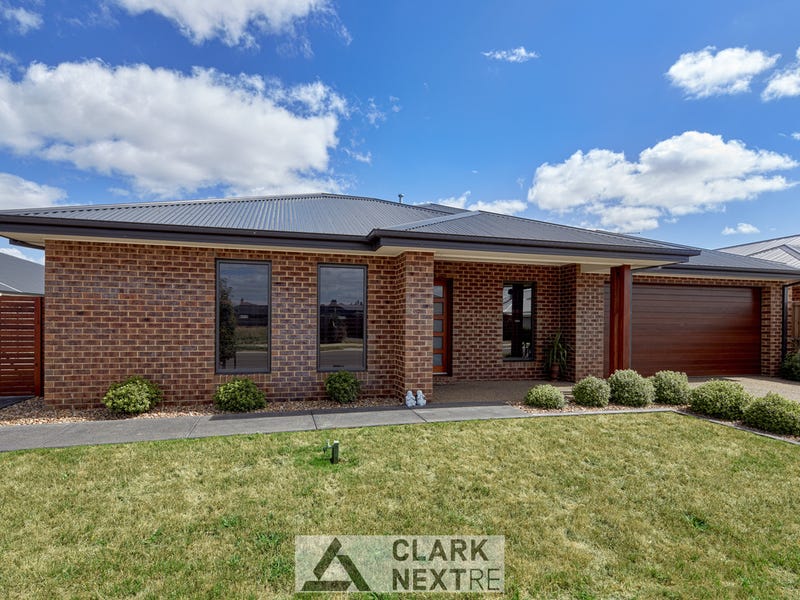 141 Twin Ranges Drive, Warragul, VIC 3820