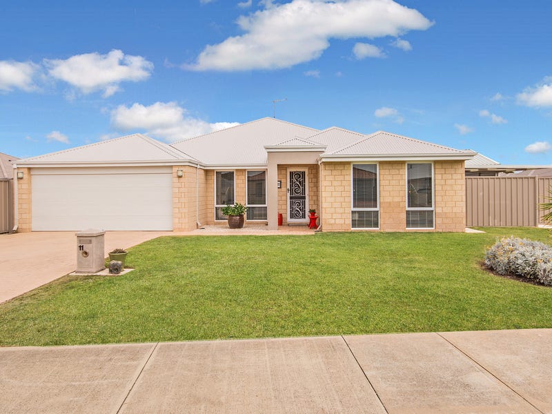 11 Peacock Avenue, Singleton, WA 6175