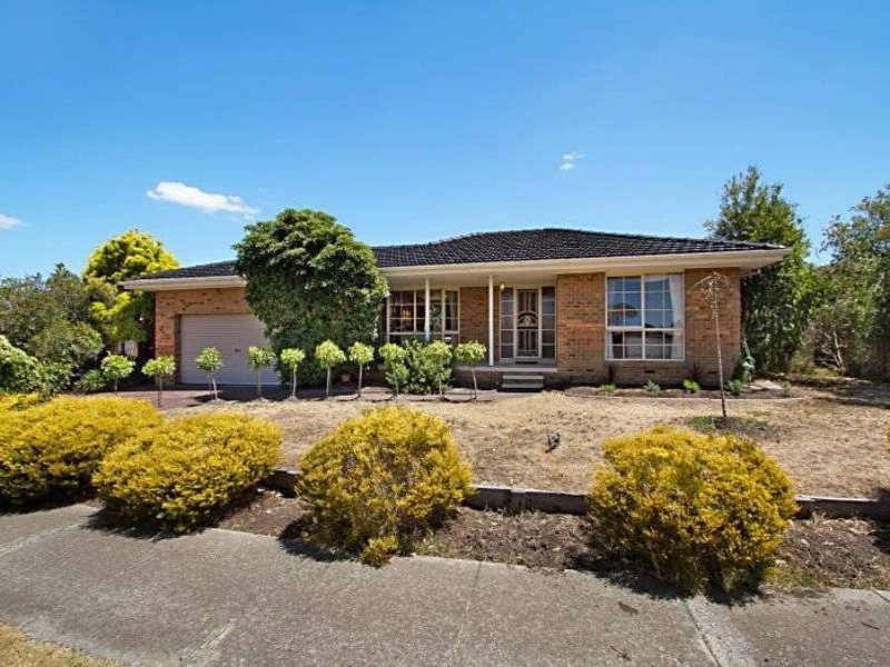 14 Backhaus Avenue, Sunbury, Vic 3429 Property Details