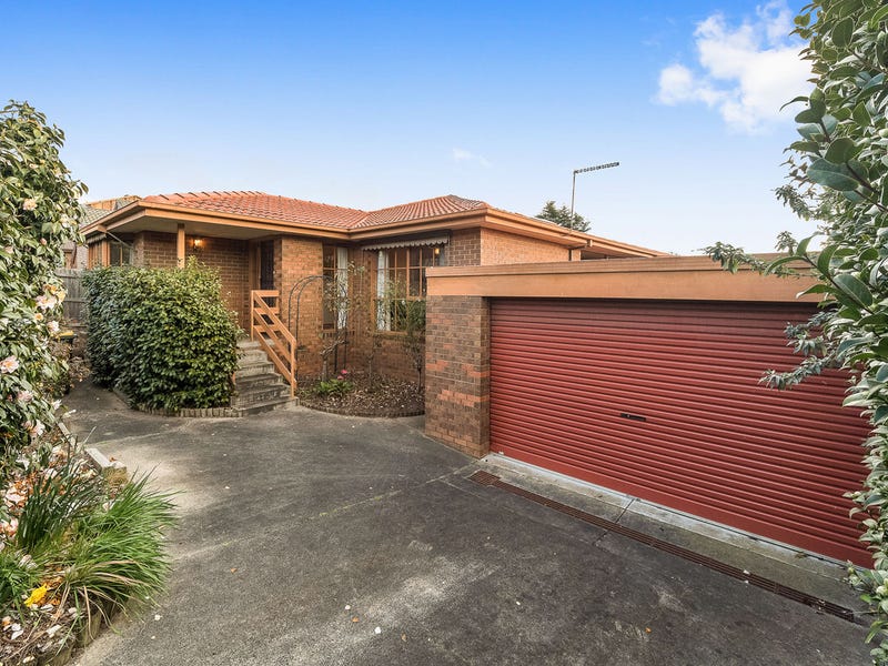 10 Bangor Drive, Frankston, Vic 3199 Property Details