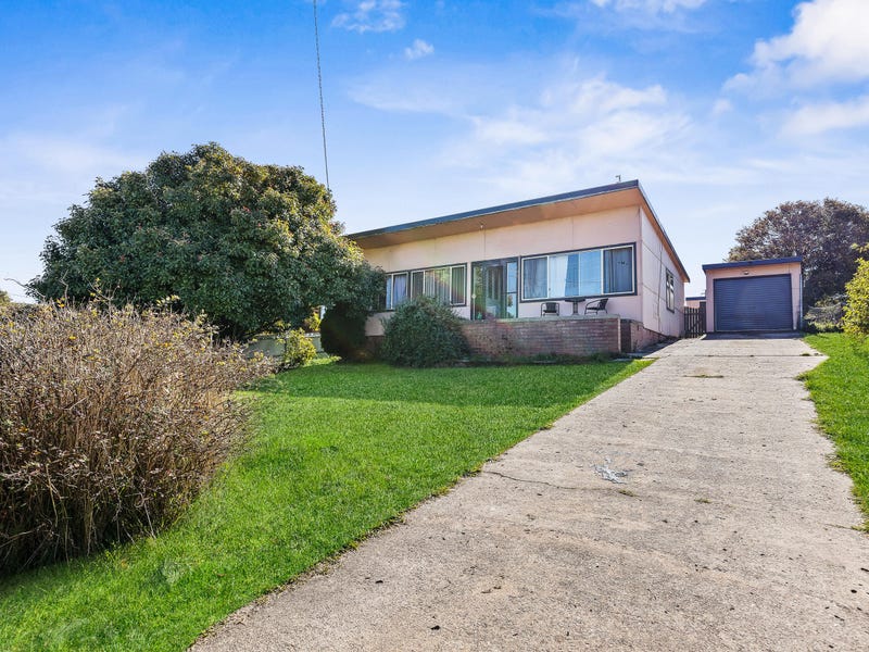 109 Curtis Street, Oberon, NSW 2787 House for Sale