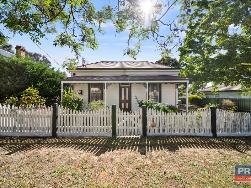 2 Harry Street Bendigo Vic 3550 Property Details