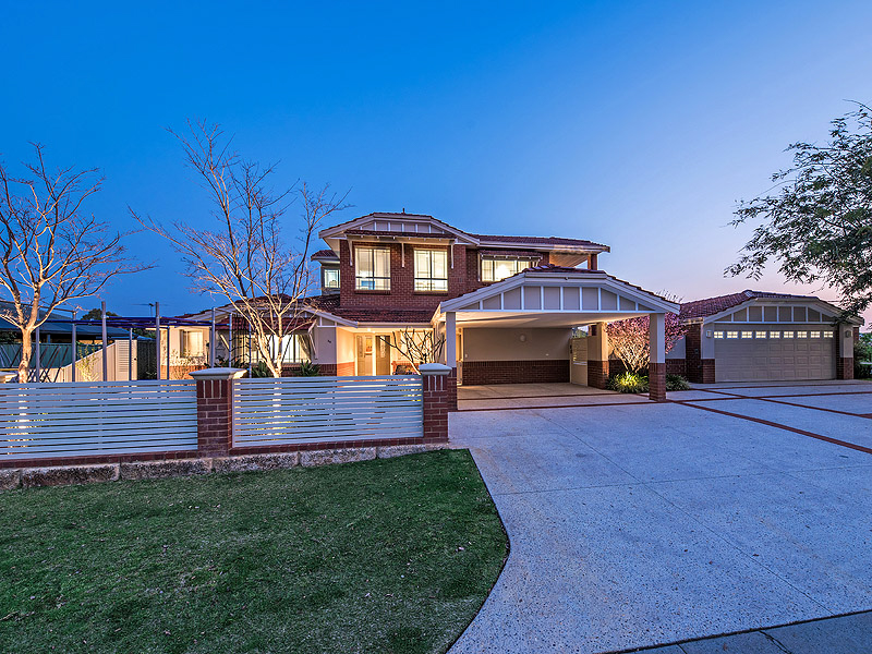 34 River Bank Boulevard, South Guildford, WA 6055