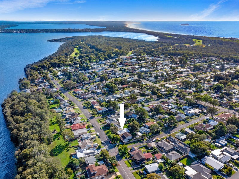 35 Leonard Avenue, Toukley, NSW 2263 Property Details