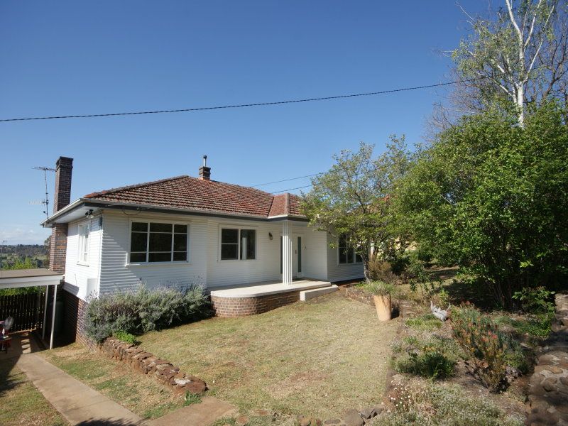 29 Garibaldi Street, Armidale, NSW 2350
