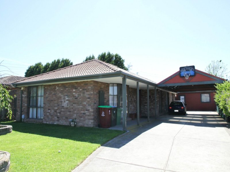 67 Girvan Circuit, Endeavour Hills, VIC 3802