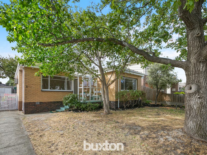 8 Bruthen Street, Moorabbin, VIC 3189