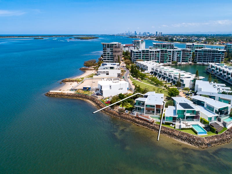 18a EPHRAIM ISLAND ACCESS, Paradise Point, Qld 4216 House for Sale