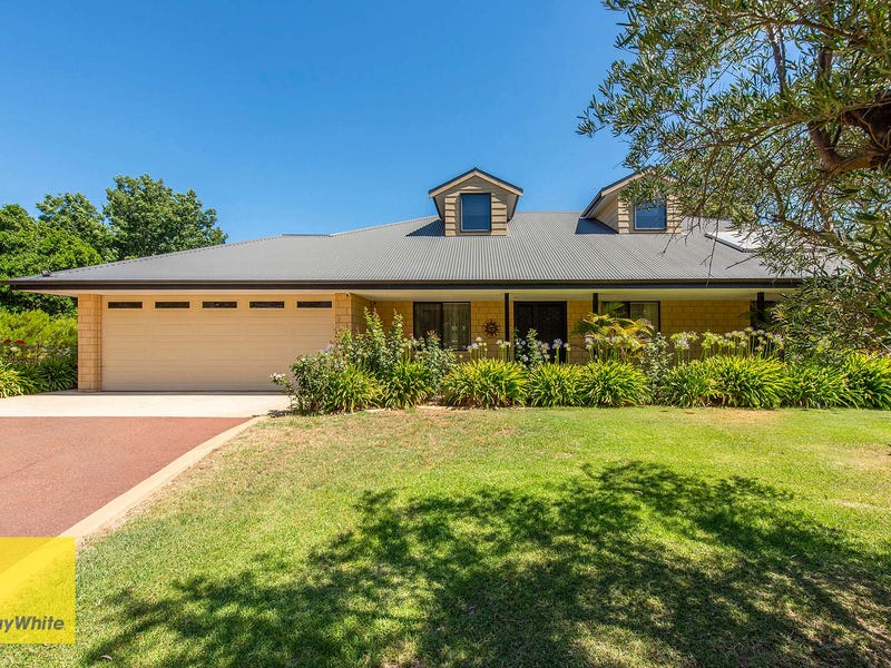 8 Kent Road, Maida Vale, WA 6057