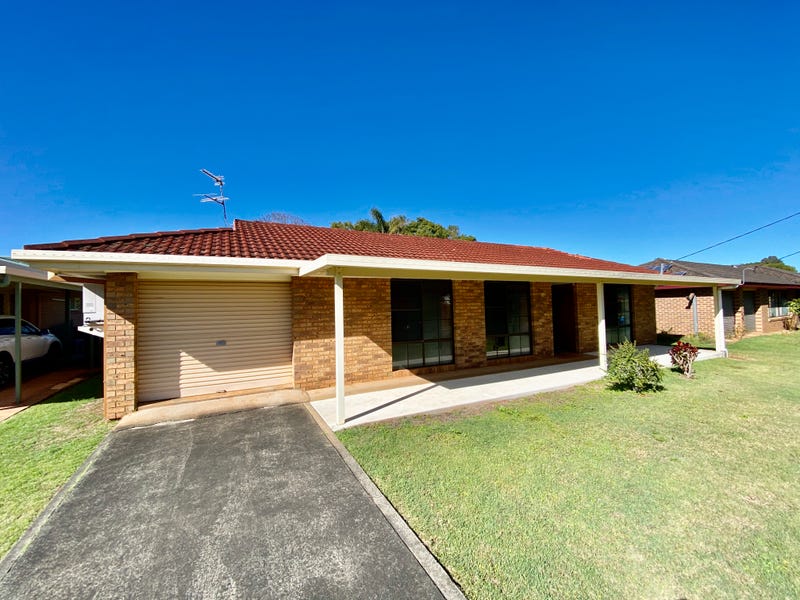 18 Midway Avenue, Wollongbar, NSW 2477