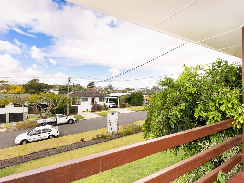 55 Long Street, Camp Hill, QLD