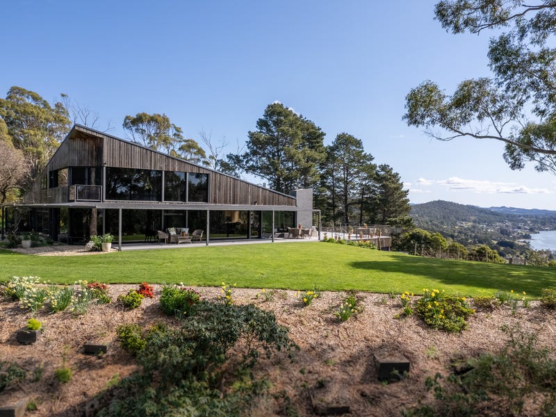 203 Rosevears Drive, Rosevears, Tas 7277 Property Details