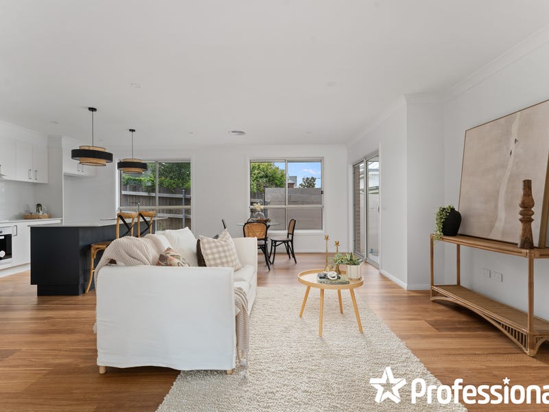 2/221 Peel Street, Bathurst, NSW 2795 House for Sale