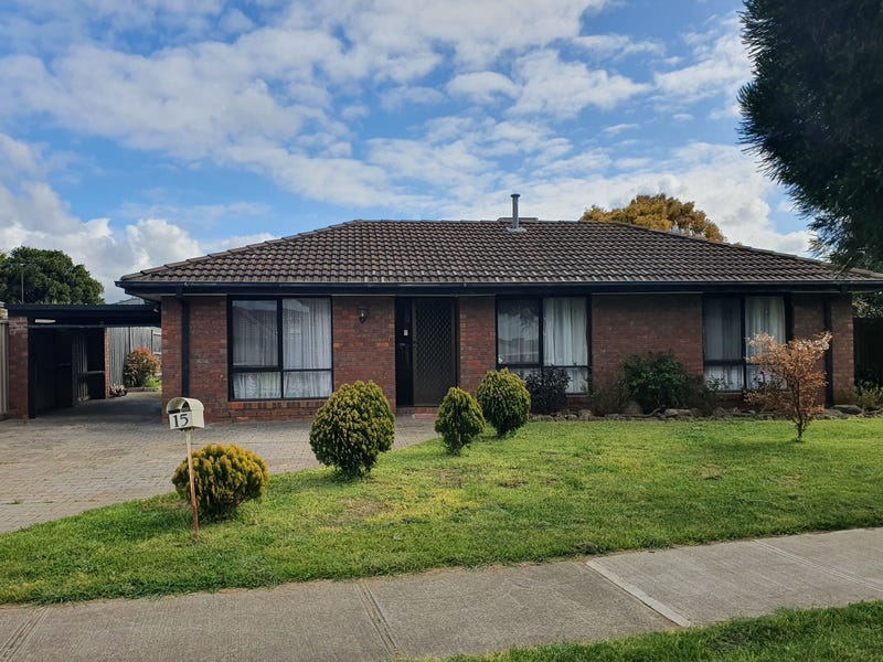 15 Axminster Drive, Craigieburn, VIC 3064