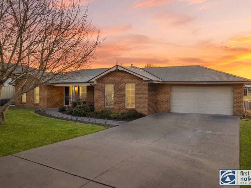 23 Endurance Court, Llanarth, NSW 2795 Property Details