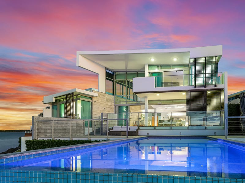 13 Ephraim Island Parade, Paradise Point, QLD 4216