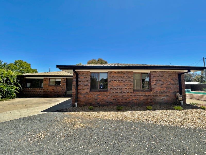 91 Back Creek Road, Young, NSW 2594