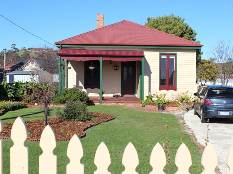 24 Alexandra Road, Ulverstone, TAS 7315
