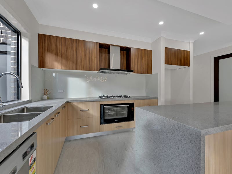 19 Titchfield Road, Donnybrook, Vic 3064 Property Details