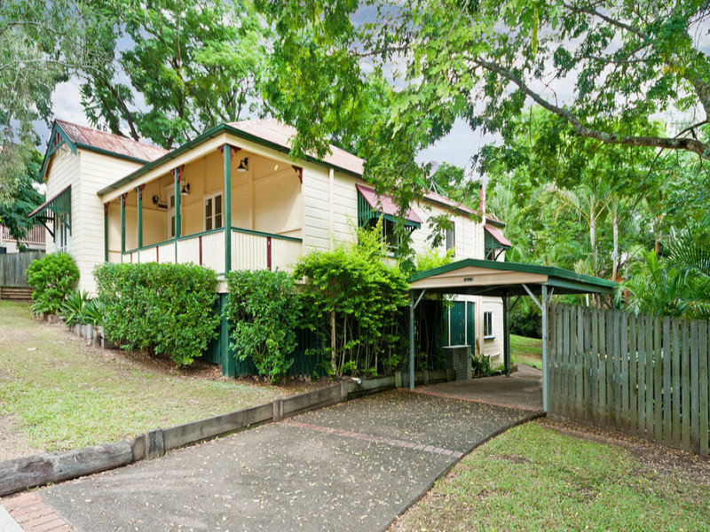 50 Park Street, Ipswich, Qld 4305 Property Details