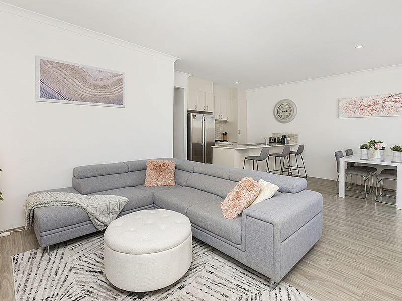 25 Pollock Way, Clarkson, WA 6030 Property Details