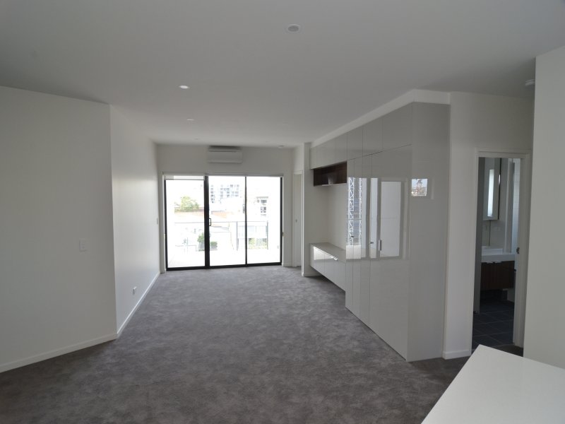 210/24 Wyatt Street, Newstead, QLD 4006