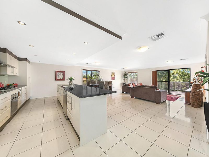 4 Prestwick Street, Fletcher, NSW 2287 Property Details