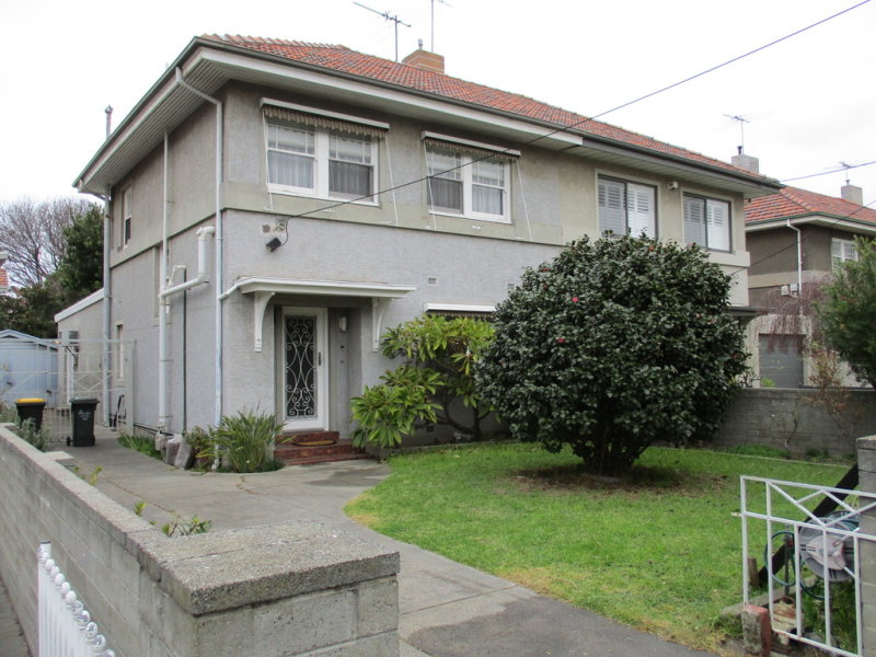 12 Crichton Avenue, Port Melbourne, VIC 3207