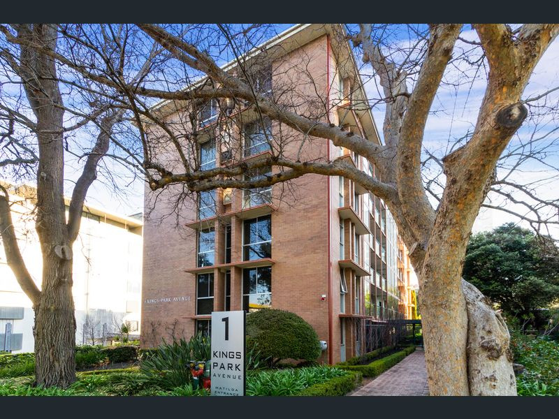 12/1 Kings Park Avenue, Crawley, WA 6009