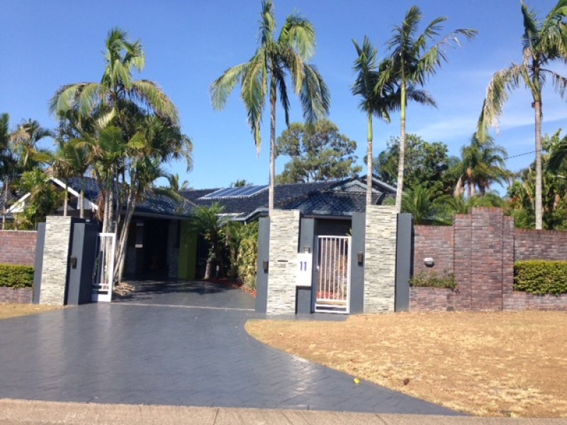 11 Riverdowns Cres, Helensvale, QLD 4212