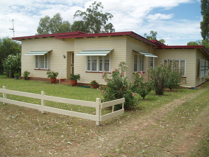 14 Edward Street, Charleville, Qld 4470 Property Details