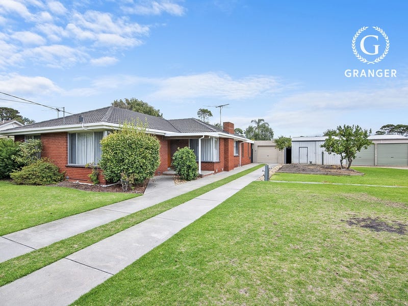 24 Clovelly Avenue, Rosebud, VIC 3939