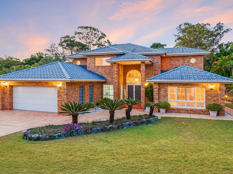 61 California Drive, Oxenford, QLD 4210