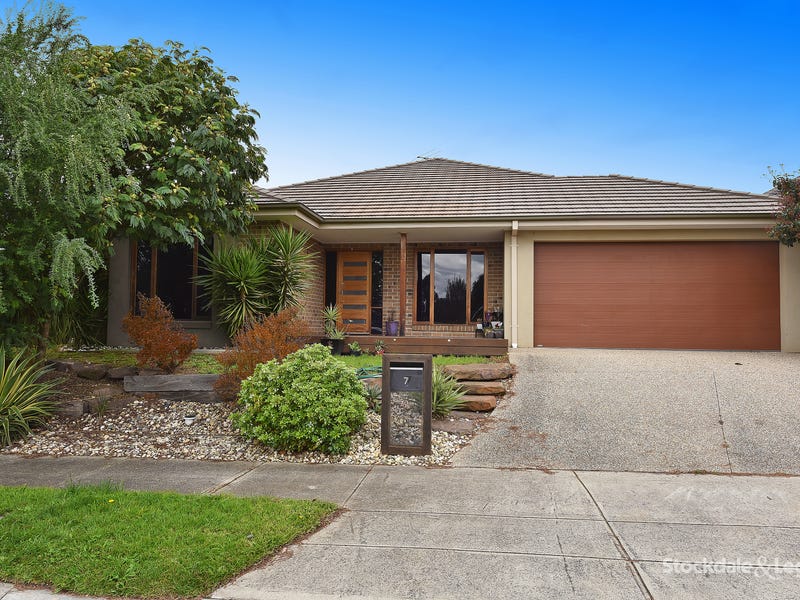 7 Moura Place, Doreen, VIC 3754