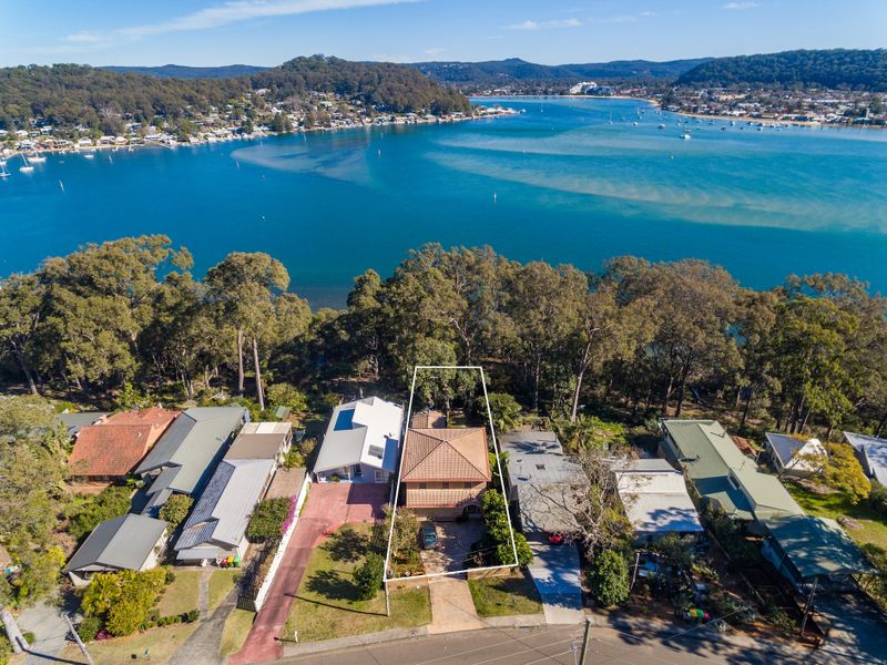 133 Heath Road, Pretty Beach, NSW 2257