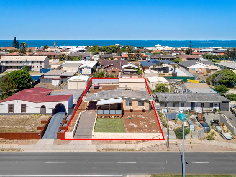 120 Brand Highway, Tarcoola Beach, WA 6530